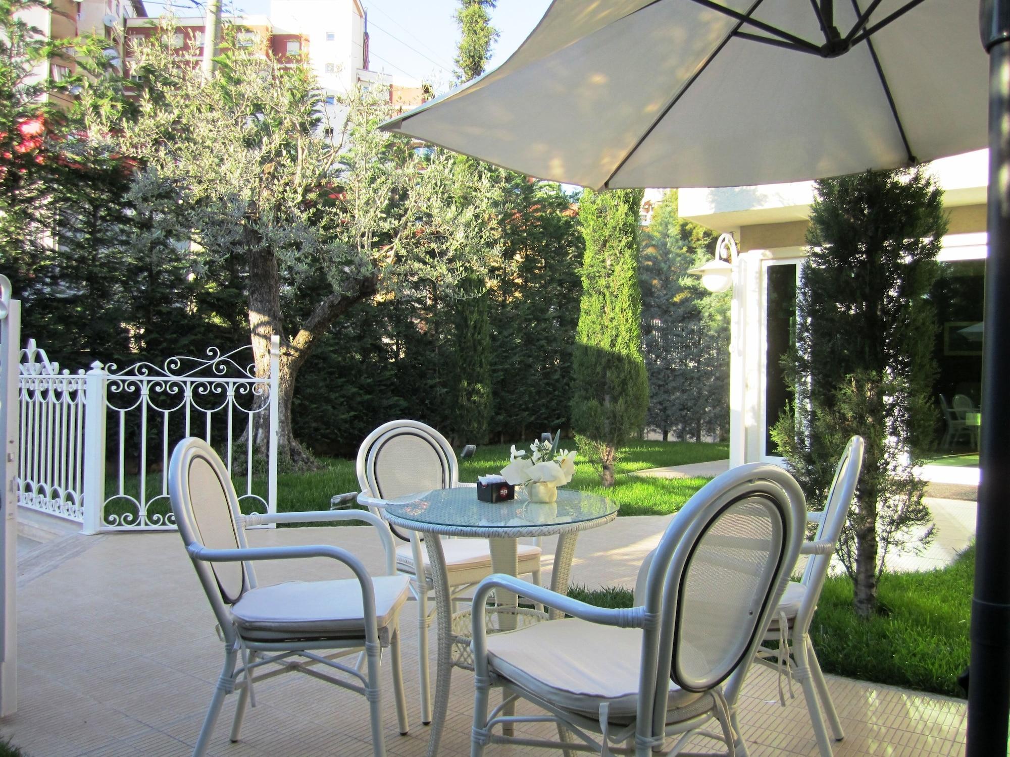 Sokrat Hotel Tirana