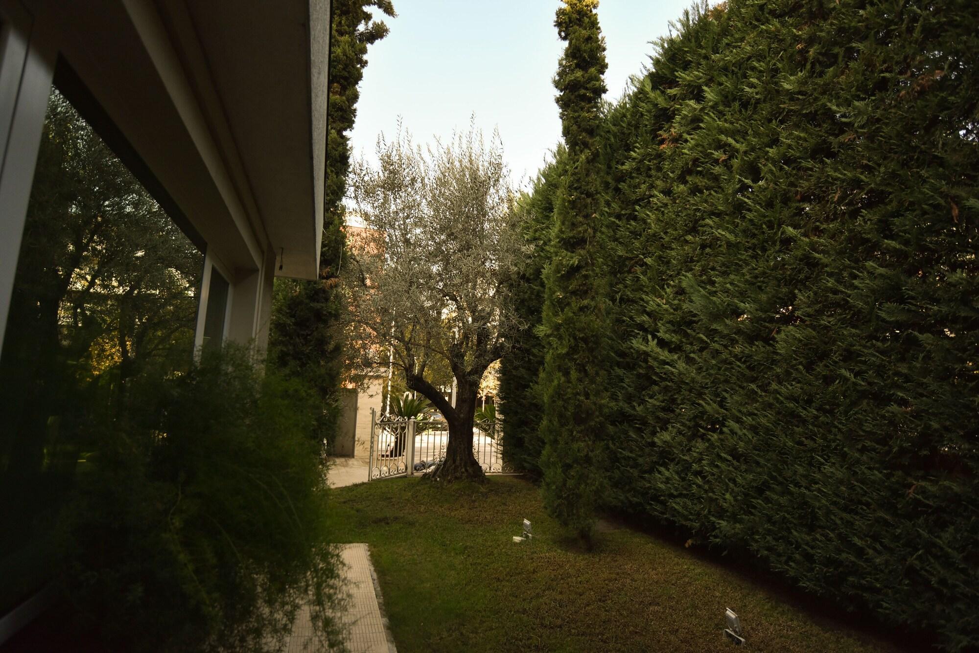 Sokrat Hotel Tirana