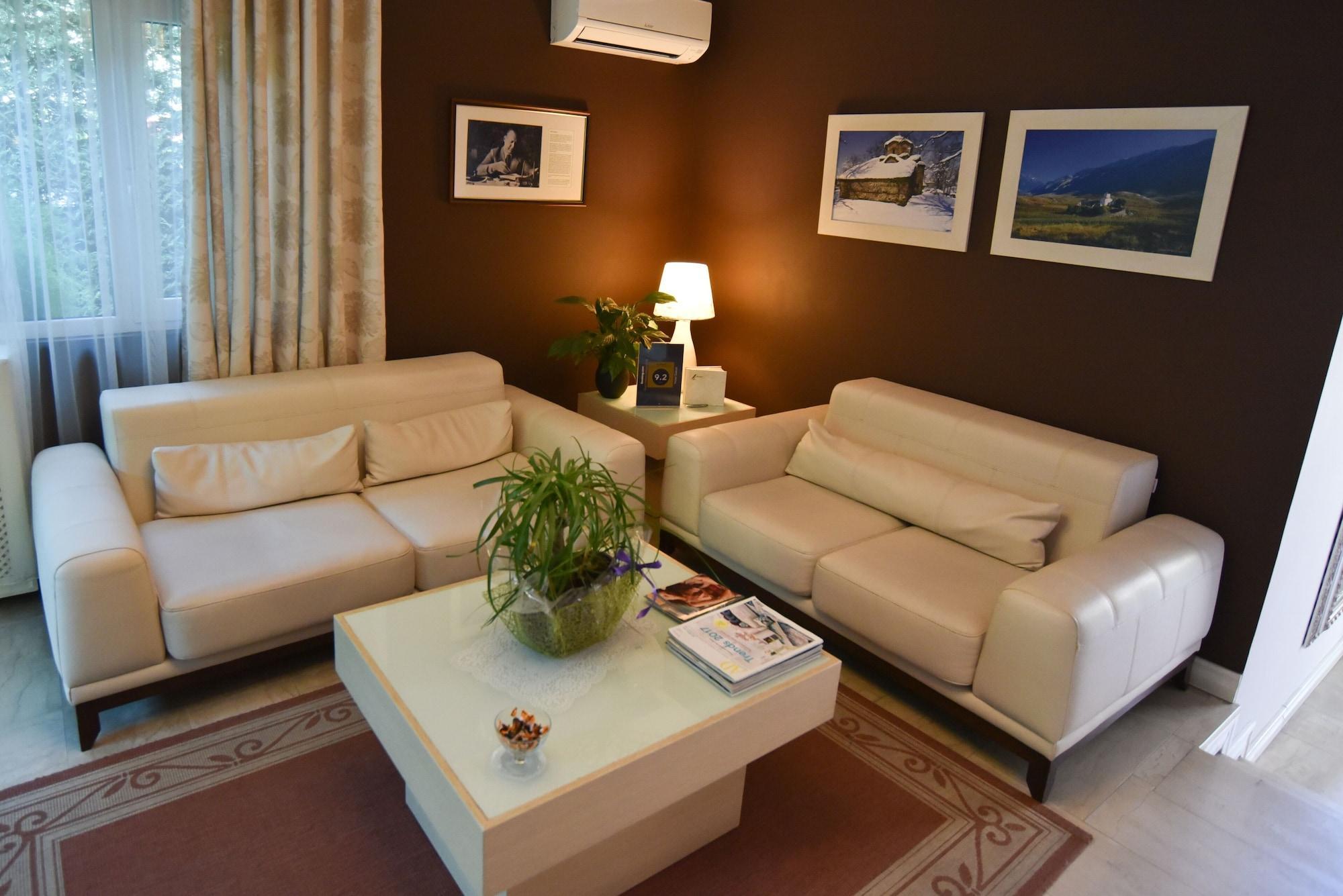 Sokrat Hotel Tirana