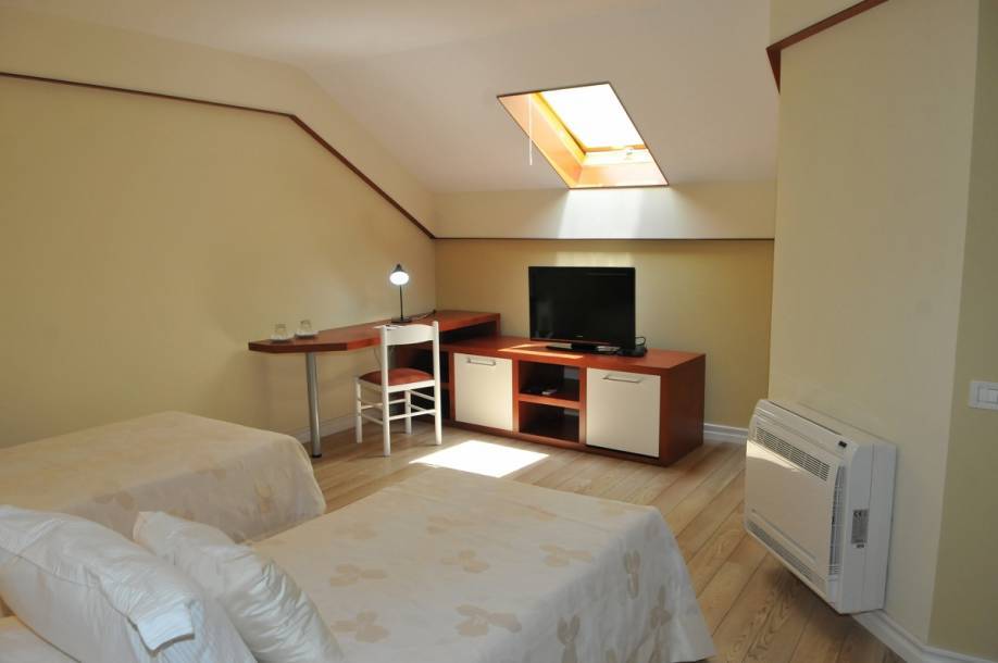 Sokrat 4* Tirana