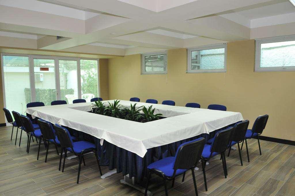 Sokrat Hotel Tirana